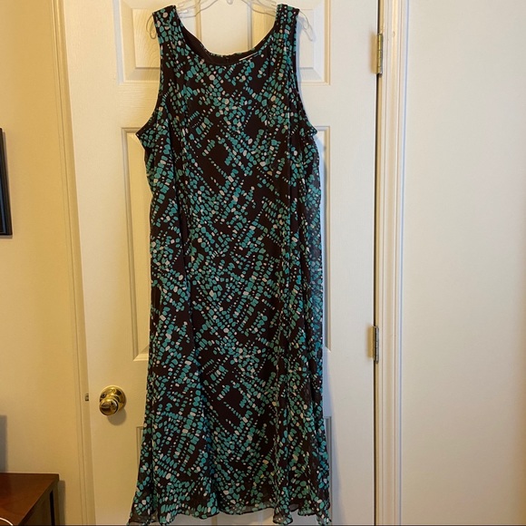 NWT Dress & Sweater - Picture 5 of 12